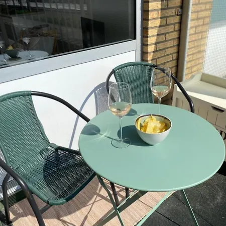 Apartment Sant 001